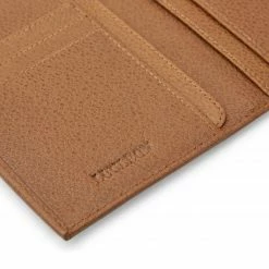 Lucleon Porte-cartes en cuir brun tan anti-RFID Luigi 9 Lucleon Porte-cartes en cuir brun tan anti-RFID Luigi -Portefeuilles Soldes 19 3a4451d993dd3a654b3b2ae431f444d98 scaled
