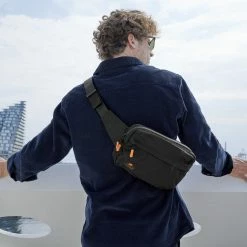 Lazy Bear Sac banane pliable noir Lannie 11 Lazy Bear Sac banane pliable noir Lannie -Portefeuilles Soldes 20237 1 square scaled