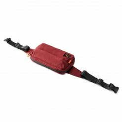 Lazy Bear Sac banane pliable Lawson rouge - PET recyclé -Portefeuilles Soldes 3 4.cb2946d35880fe01aeaa81d3abc6e1b4 1 scaled