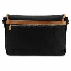 Salt & Hide Sac messager noir et beige Saul 9 Salt & Hide Sac messager noir et beige Saul -Portefeuilles Soldes 4 3 9f331ee5eeddb2d3ce5583b5c19a83d5 scaled