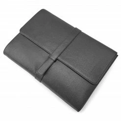 Lucleon Étui pour ordinateur portable 13 pouces en cuir noir Lyon -Portefeuilles Soldes 40 598107ede7e6ee95c13b9d987b624be0e scaled