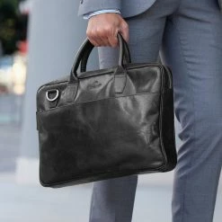 Lucleon Sac Montreal Executive Slim 13" en cuir noir 8 Lucleon Sac Montreal Executive Slim 13" en cuir noir -Portefeuilles Soldes black bag 1 scaled