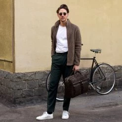 Lucleon Sac de voyage Montréal combi en cuir marron foncé -Portefeuilles Soldes montreal combi brown leather travel bag 0