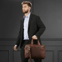 Lucleon Sac pour ordinateur portable Montréal en cuir marron -Portefeuilles Soldes rst megashoot bags 14141 1 scaled